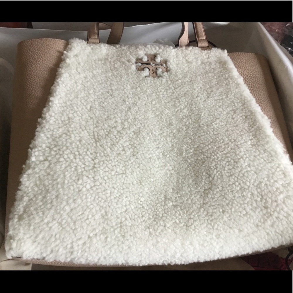 Tory Burch McGraw Shearling carryall NEW - Picture 8 of 12